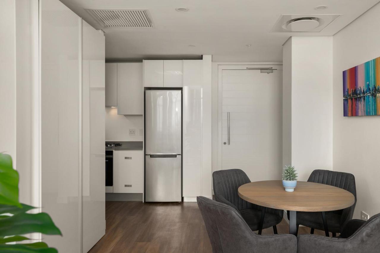 Apartment Illovo *
